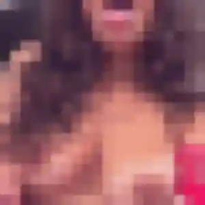 Ninon, 23 ans, en ligne à Acoua pour une rencontre coquine