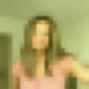 Marine, femme de 21 ans veut rencontre cougar à Arles
