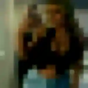 Axelle (24 ans) à Auray attend un rencontre cougar ce soir