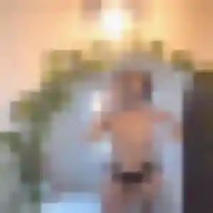 Irene, 25 ans, en ligne à Carentan-les-Marais pour un rencontre cougar