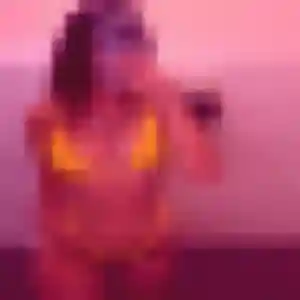Adeline, femme de 36 ans cherche rencontre cougar à Carvin