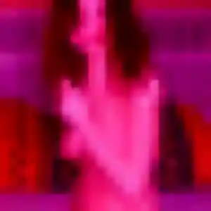 Audrey, 24 ans, en ligne à Castres pour une rencontre coquine