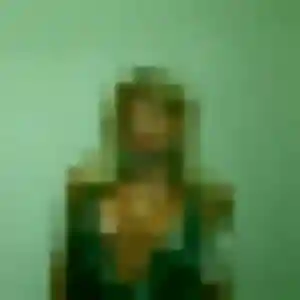 Oceane, 29 ans, veut un rencontre cougar à Cébazat