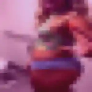 Clementine, 28 ans, dispo pour rencontre cougar à Châteaubourg