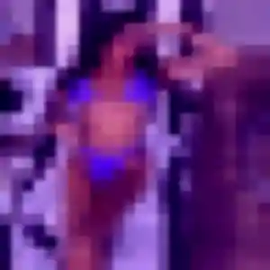Pauline, 39 ans, disponible à Châteaubourg pour une rencontre coquine
