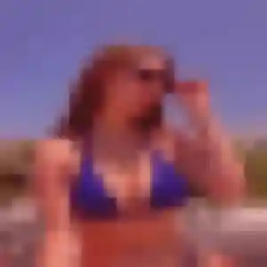 Margot, 20 ans, connectée à Châteaubriant pour une rencontre coquine