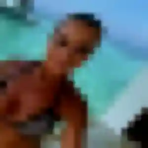 Photo de Eugenie à Châteaugiron (25 ans) - rencontre cougar discret