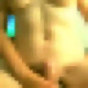 Svetlana, 33 ans, en ligne à Châteauroux pour une rencontre coquine