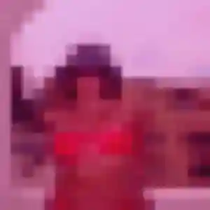 Ariane, 37 ans, connectée à Condom pour une rencontre coquine
