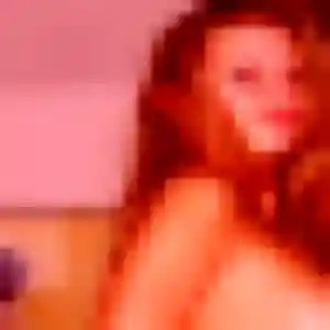 Charmante Iseult, 24 ans à Corbas - voir sa photo