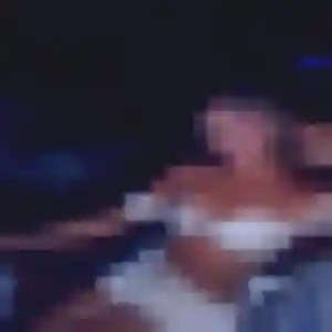 Lucie de Couëron, 20 ans - rencontre cougar discret