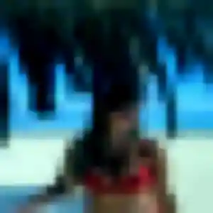 Colombe (19 ans) à Coutras attend un rencontre cougar ce soir