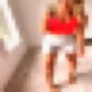 Photo de Deborah à Donzère (42 ans) - rencontre cougar gratuit