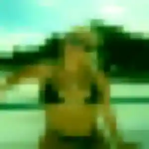 Monique, 20 ans, connectée à Drusenheim pour un rencontre cougar