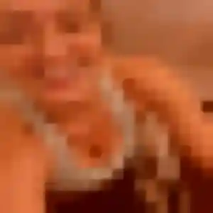 rencontre cougar à Éguilles : photo de Celia, 19 ans - sans engagement