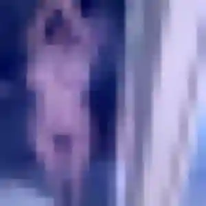 Sexy Coralie, 22 ans à Elven - voir sa photo