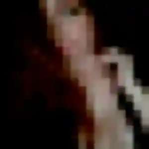 Charlotte, 27 ans, connectée à Ernée pour un rencontre cougar