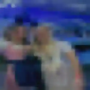 Corinne, femme de 33 ans propose rencontre cougar à Erquinghem-Lys