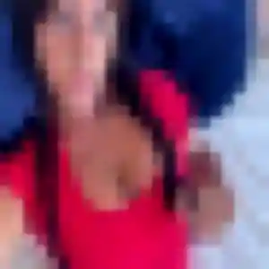 Photo de Alexandra à Ferrière-la-Grande (44 ans) - rencontre cougar gratuit