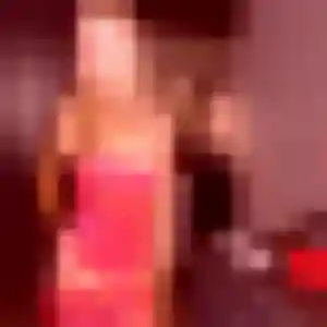 Emeraude, 23 ans, cherche un rencontre cougar à Fondettes