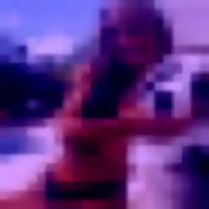 Hajar, 21 ans, dispo pour rencontre cougar à Francheville