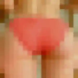 Photo de Ameline à Garons (32 ans) - rencontre cougar anonyme
