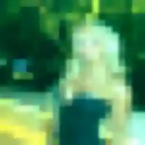 Natacha, femme de 21 ans cherche rencontre cougar à Grans