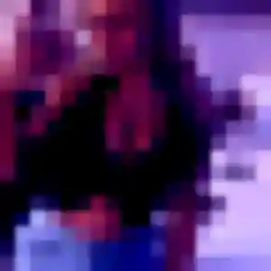 Sibylle (19 ans) à Halluin propose un rencontre cougar maintenant
