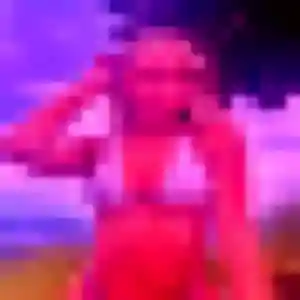 Valentina, 44 ans, en ligne à La Bouilladisse pour un rencontre cougar