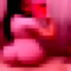Photo privée de Urielle, 44 ans à La Celle-Saint-Cloud - plan discret