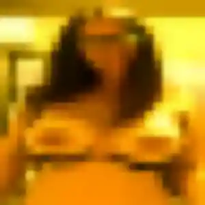 Charmante Marie-Helene, 32 ans à La Courneuve - découvrir son profil
