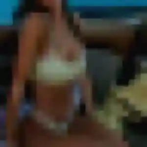 Photo de Yasmina à La Couronne (27 ans) - rencontre cougar anonyme