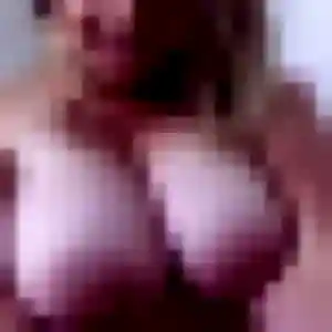 Sandrine de La Crau, 32 ans - rencontre cougar discret