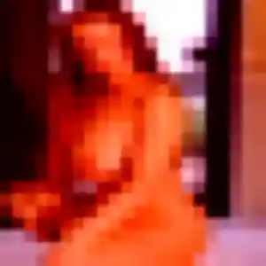 Rosemarie (29 ans) à La Farlède propose un rencontre cougar maintenant