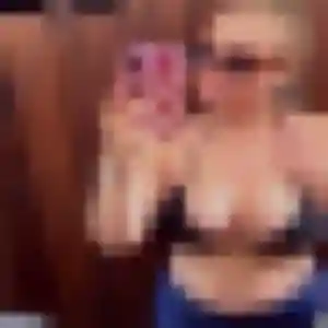 Photo privée de Leila, 42 ans à La Grande-Motte - plan discret