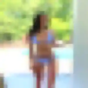 rencontre cougar à Le Controis-en-Sologne : photo de Xena, 24 ans - accès libre