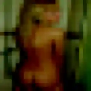 Apolline, 26 ans, connectée à Le Gosier pour une rencontre coquine