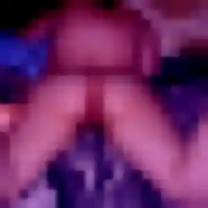 Ibtissam, 21 ans, en ligne à Le Lorrain pour une rencontre coquine