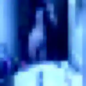 Contacte Hilary, 21 ans à Le Val d'Hazey en privé