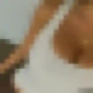 Contacte Karen, 38 ans à Le Vésinet en privé