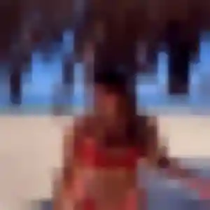 Azalee de Levallois-Perret, 26 ans - rencontre cougar sans prise de tête
