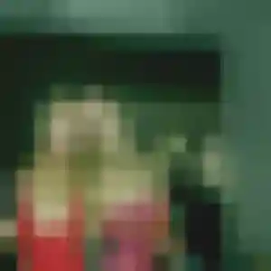 Karine, 34 ans, en ligne à Lezoux pour une rencontre coquine