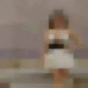 Charmante Ninon, 27 ans à Liancourt - voir sa photo
