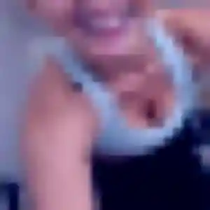 Rencontre Estelle, 24 ans à Linas en privé