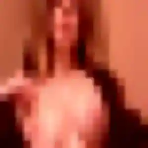 Nina, 44 ans, connectée à Locmaria-Plouzané pour un rencontre cougar