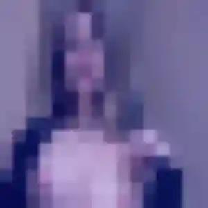Agathe (19 ans) à Lorgues propose un rencontre cougar maintenant