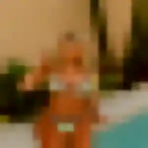 Lucienne, 40 ans, disponible à Luynes pour une rencontre coquine