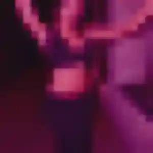 Découvre Nathalie, 28 ans à Meung-sur-Loire en privé