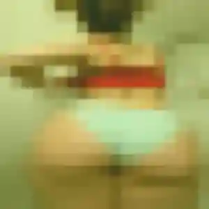 Ilona, 22 ans, en ligne à Noisiel pour un rencontre cougar