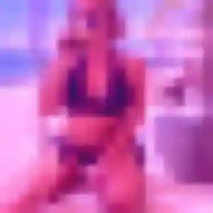 Photo de Oceane à Notre-Dame-de-Bondeville (45 ans) - rencontre cougar gratuit